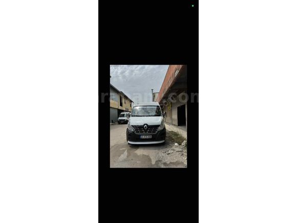 Sahibinden Renault Master 2.3 dCi 11 m3 2015 Model Mersin
