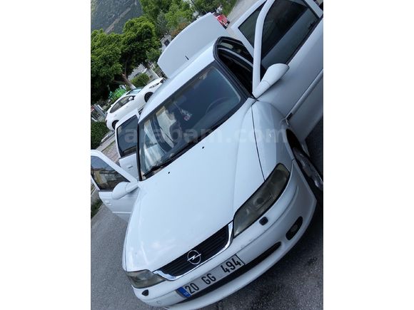 8 Yıllık Sahibinden Opel Vectra 2.0 CDX 2000 Model