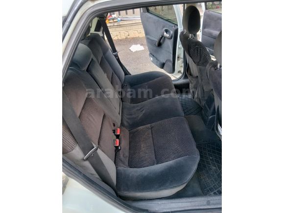 8 Yıllık Sahibinden Opel Vectra 2.0 CDX 2000 Model