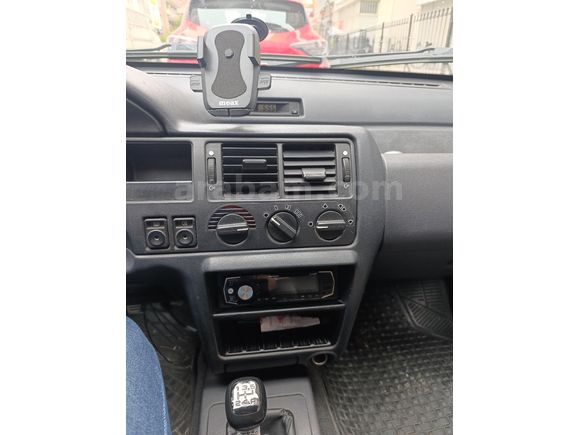 Sahibinden Ford Escort 1.8 CLX 1995 Model