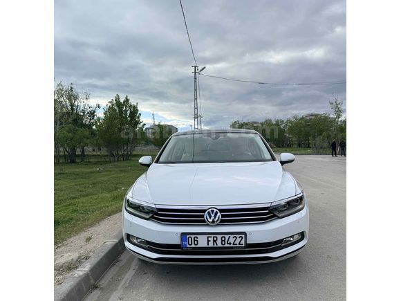 Sahibinden Volkswagen Passat 1.4 TSi BlueMotion Comfortline 2015 Model  54.000 km Beyaz
