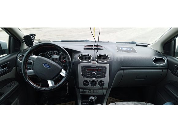 Sahibinden Ford Focus 1.6 Comfort 2010 Model
