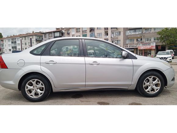 Sahibinden Ford Focus 1.6 Comfort 2010 Model
