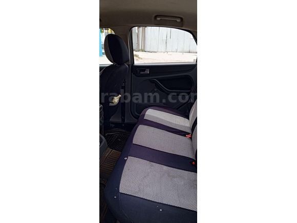 Sahibinden Ford Focus 1.6 Comfort 2010 Model
