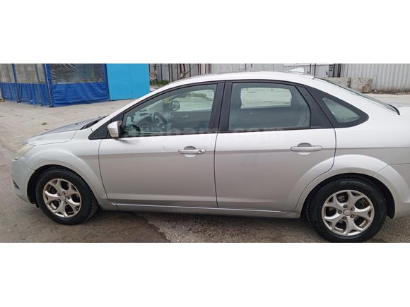 Sahibinden Ford Focus 1.6 Comfort 2010 Model