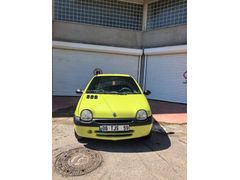 Sahibinden İlk Günkü Temizlikte Koleksiyonluk Twingo