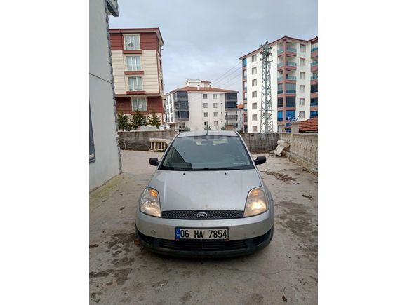 Sahibinden Ford Fiesta 1.4 TDCi Comfort 2004 Model