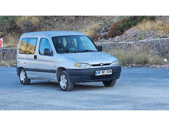 Galeriden Peugeot Partner 1.9 D 2000 Model Kayseri