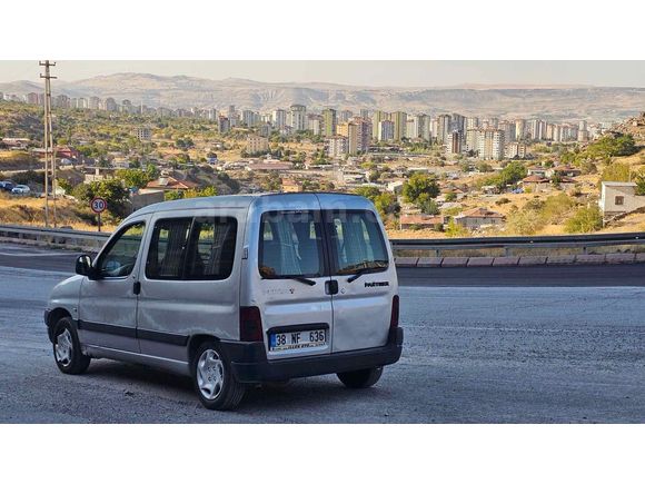 Galeriden Peugeot Partner 1.9 D 2000 Model Kayseri