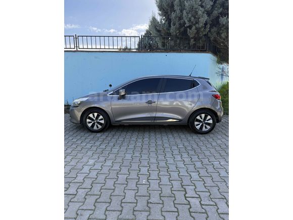 Sahibinden Renault Clio 1.2 Joy 2015 Model 