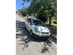 Sahibinden Ford Fiesta 1.4 TDCi Collection 2007 Model  283.000 km Beyaz