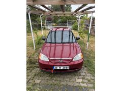 Sahibinden bir parça boyalı Honda Civic 1.6 VTEC ES7 2003 Model 