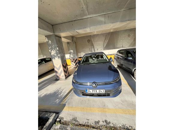 Anemon Mavisi Volkswagen Golf 1.5 eTSI Life 2025 Model 
