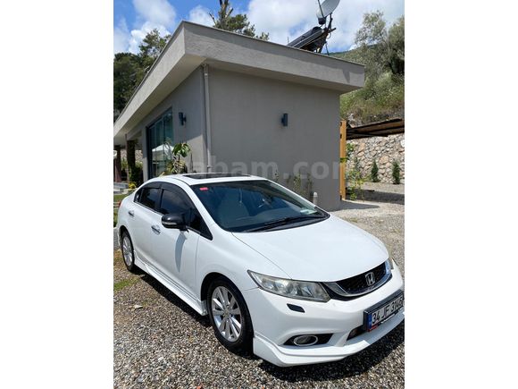 Sahibinden Honda Civic 1.6i VTEC Eco Elegance 2012 Model 