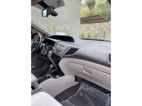 Sahibinden Honda Civic 1.6i VTEC Eco Elegance 2012 Model 