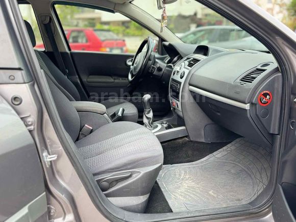 Sahibinden Renault Megane 1.6 Exception 2010 Model 