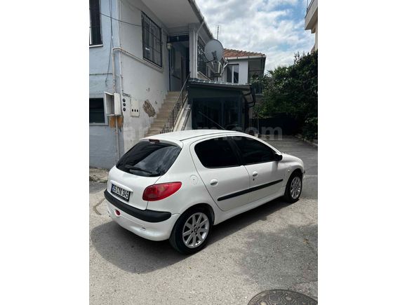 Sahibinden Peugeot 206 1.4 HDi Fever 2008 Model 