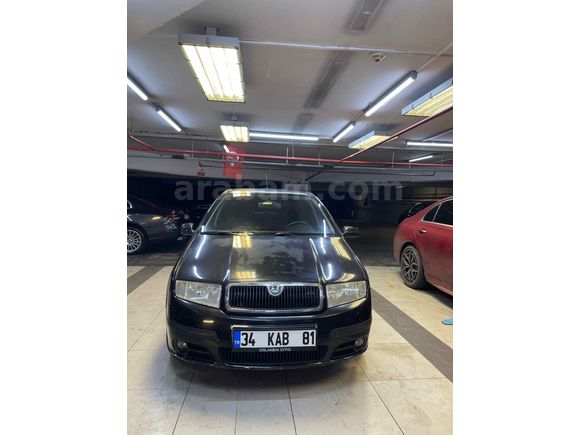 DEGİŞENSİZ BOYASIZ ACİL SATILIK 142.000 km skoda fabıa  