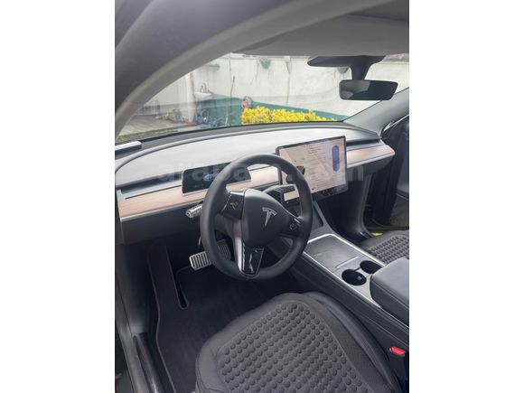 Sahibinden Tesla Model Y Long Range AWD 2023 Model 