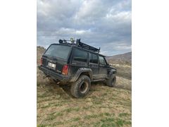 Sahibinden Jeep Cherokee 4.0 1990 Model
