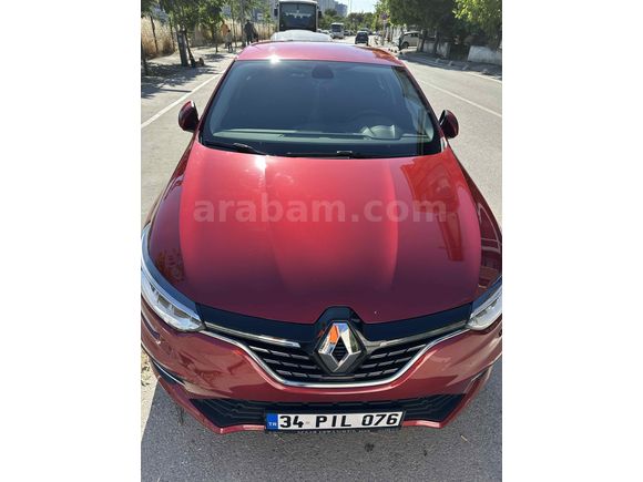 Sahibinden Renault Megane 1.3 TCe Icon 2023 Model  13.000 km Bordo