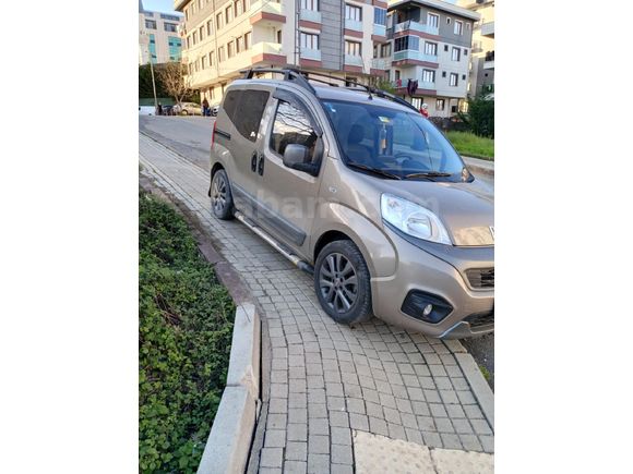 Sahibinden Fiat Fiorino Combi 1.3 Multijet Premio 2022 Model