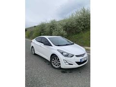 Sahibinden Hyundai Elantra 1.6 CRDi Elite 2015 Model  100.000 km DEĞİŞENSİZ