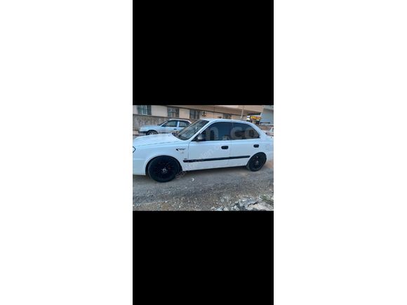 Sahibinden Hyundai Accent 1.5 CRDi Admire 2005 Model