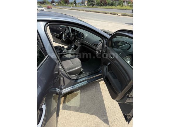 Sahibinden Renault Megane 1.5 dCi Touch 2018 Model 