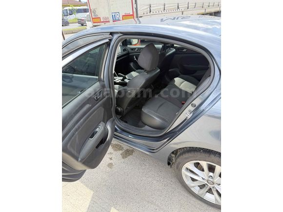 Sahibinden Renault Megane 1.5 dCi Touch 2018 Model 