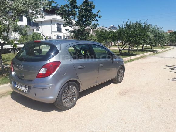 Sahibinden Opel Corsa 1.4 Twinport Active 2013 Model