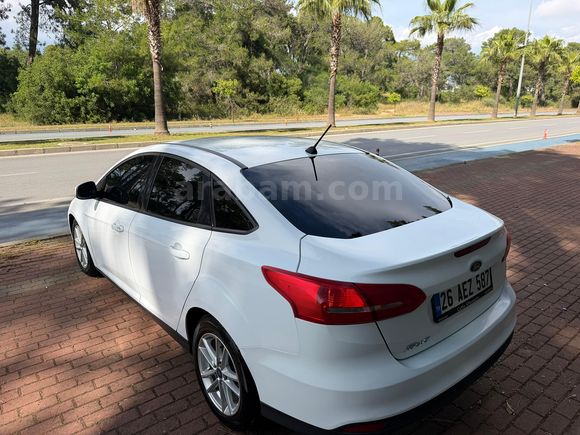 Sahibinden Ford Focus 1.5 TDCi Trend X 2017 Model Antalya 204.000