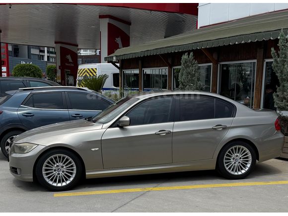 ÖZEL RENK, MASRAFSIZ TEMİZ 2011 MODEL E90 320D 