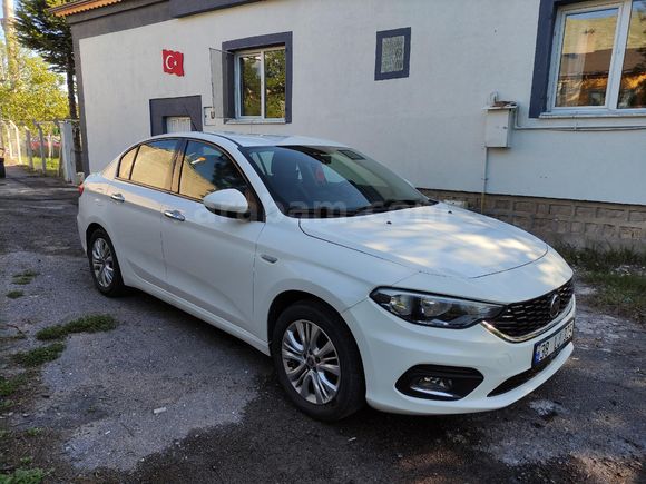 Öğretmenden Fiat Egea 1.4 Fire Urban 2016 çıkışlı  116.000 km Beyaz
