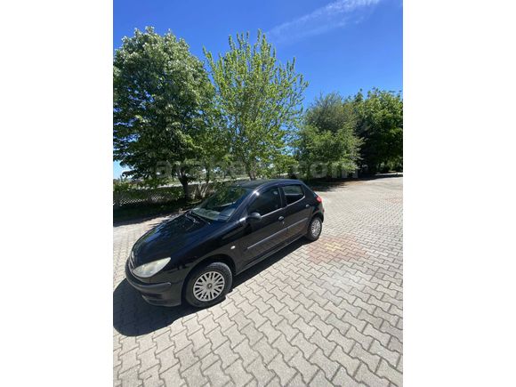 Sahibinden Peugeot 206 1.4 XR 2001 Model 