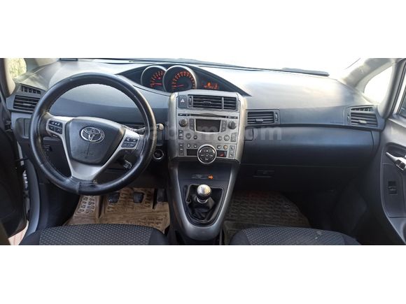 Sahibinden Toyota Verso 1.6 Comfort Extra 2010 Model