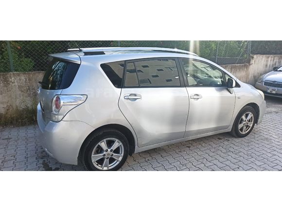 Sahibinden Toyota Verso 1.6 Comfort Extra 2010 Model