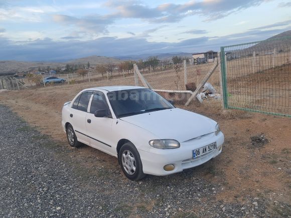 Sahibinden Hyundai Accent 1.5 GLS 1999 Model