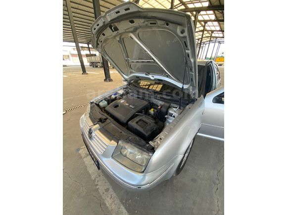 Bora 1.6 Pacific 2003 Model