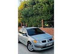 Sahibinden Renault Megane 1.6 Authentique 2004 Model  172.650 km Gri (Gümüş)
