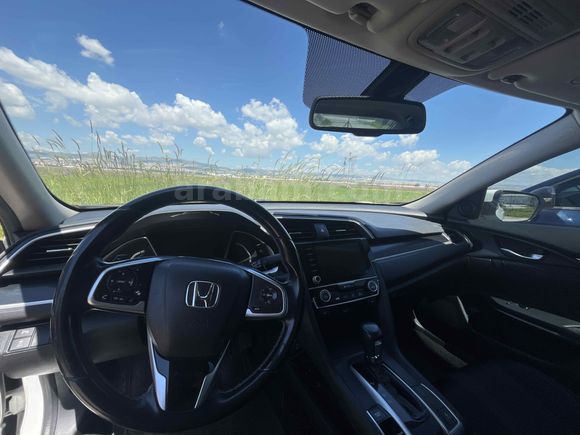Sahibinden Honda Civic 1.5 i-VTEC Elegance 2020 Model 