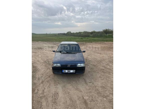 Ayağımı yerden kessin diyene  Uno 70 s