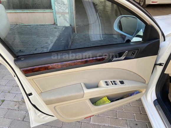 Sahibinden Skoda SuperB 1.6 TDI Elegance 2012 Model 