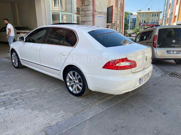 Sahibinden Skoda SuperB 1.6 TDI Elegance 2012 Model 