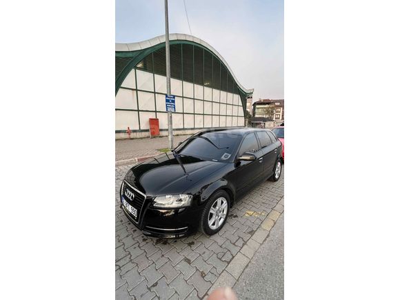 Sahibinden Audi A3 Sportback 1.6 TDI Attraction 2011 Model  184000 km Siyah