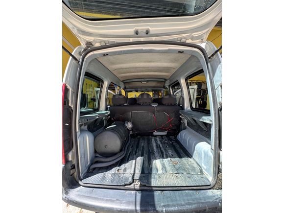 Sahibinden Renault Kangoo 1.4 RTE 2002 Model 