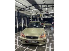 Sahibinden Honda Civic 1.6 i ES 2000 Model  331.000 km Şampanya