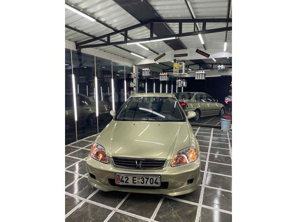 Sahibinden Honda Civic 1.6 i ES 2000 Model  331.000 km Şampanya