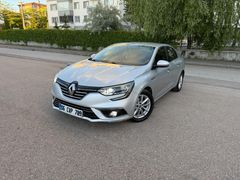 Sahibinden 2017 model Renault Megane 4 sedan otomatik 1.5 dCi Touch paket l