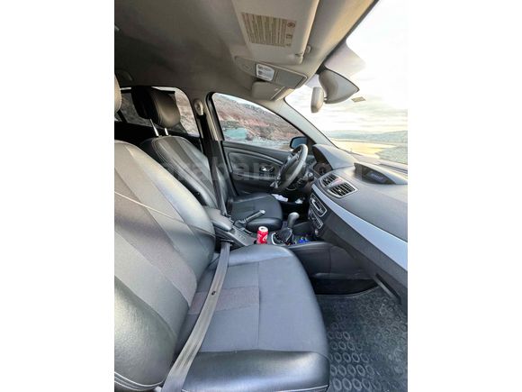 Sahibinden Renault Fluence 1.5 dCi Dynamique 2010 Model 